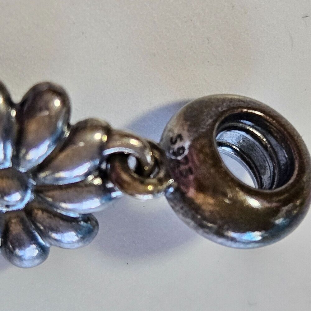 *Sale* Pandora Oopsie Daisy dangle - Picture 6 of 11
